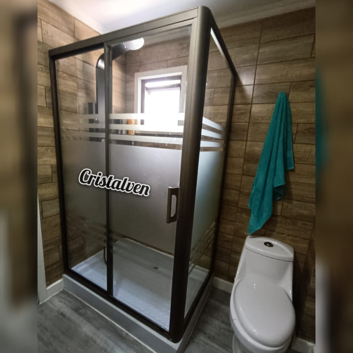 SHOWER DOOR TIPO L VIDRIO TRANSPARENTE
